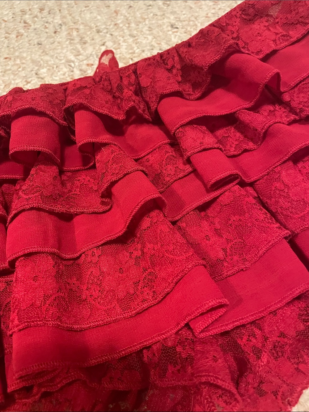 Red Ruffle Lace Shorts - Picture 3 of 4